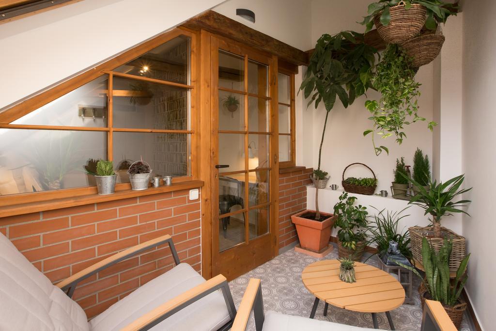 Bohemian Chic 2 Bedroom 2 Bathroom Loft With Hanging Chair Praag Buitenkant foto